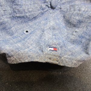Tommy Hilfiger blue denim baseball cap hat with logo adjustable-one size